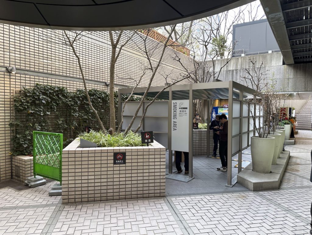 Smoking Areas in Shinjuku: Where to Smoke Legally in Tokyo