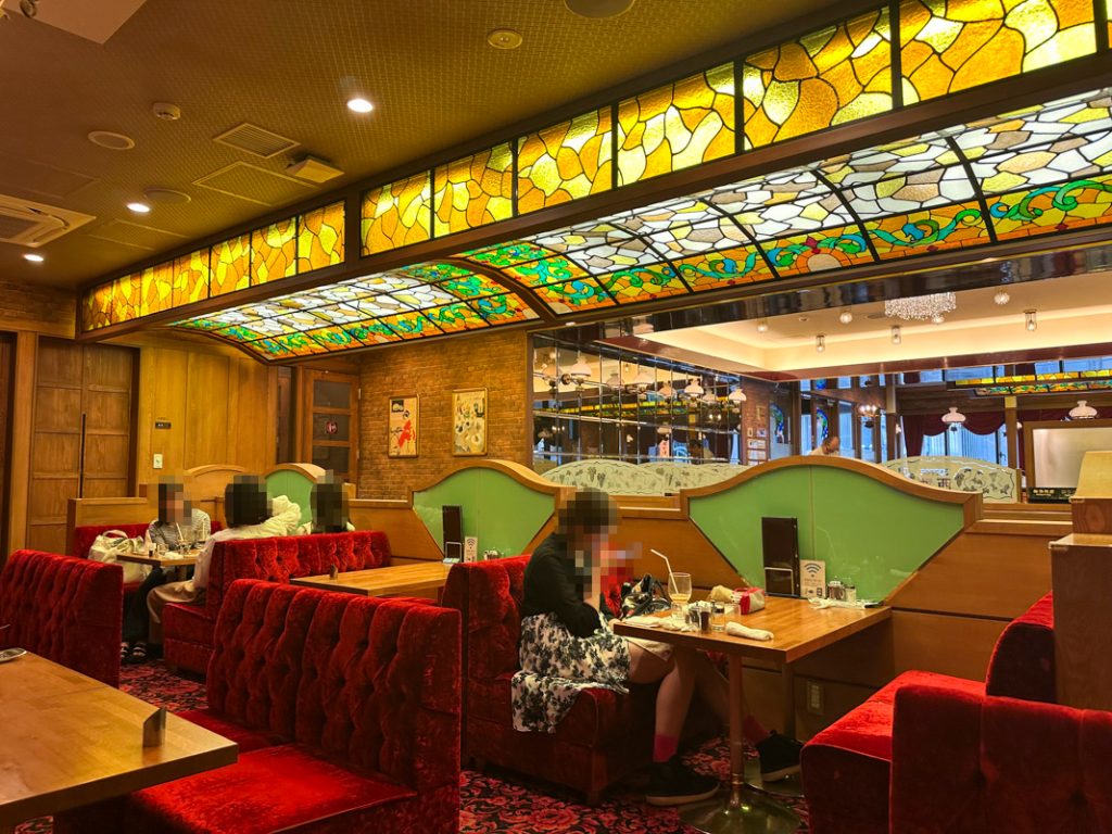 Retro Café Revival in Kabukicho: Omu-rice & Nostalgia at Coffee Seibu