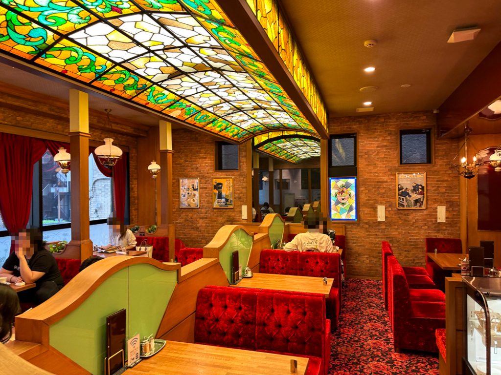 Retro Café Revival in Kabukicho: Omu-rice & Nostalgia at Coffee Seibu
