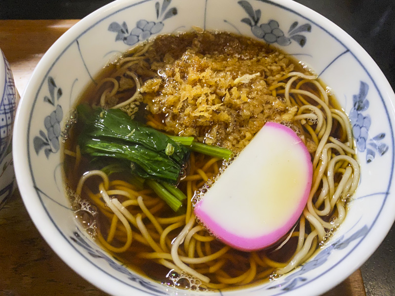 Where to Eat Soba and Udon in Shinjuku: 4 Must-Visit Shops
