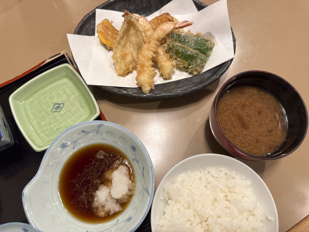 A Taste of Tradition: Tempura Funabashiya in Shinjuku Since 1868