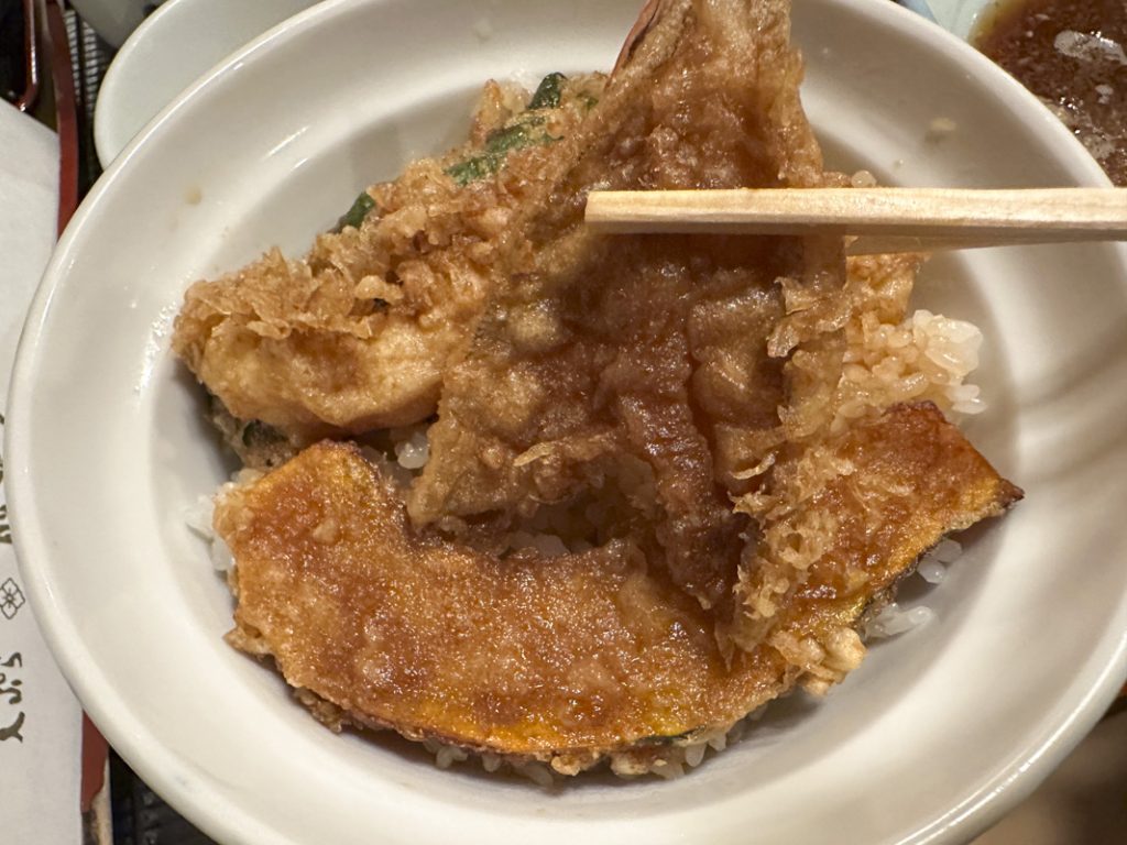 A Taste of Tradition: Tempura Funabashiya in Shinjuku Since 1868