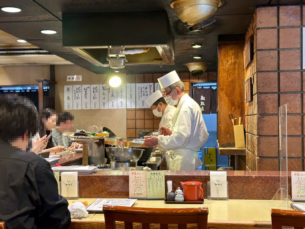 A Taste of Tradition: Tempura Funabashiya in Shinjuku Since 1868
