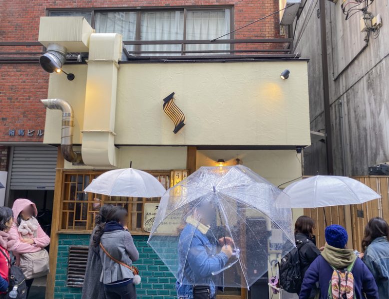Where to Eat Soba and Udon in Shinjuku: 4 Must-Visit Shops