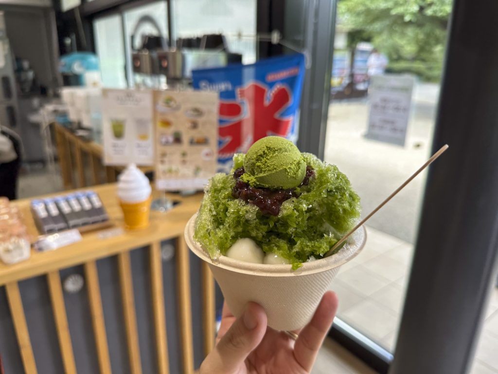 Authentic Matcha Shaved Ice in Shinjuku Gyoen! Cool Off Outdoors with the Uji Kintoki Special from “SASAYAIORI+ Shinjuku Gyoen”