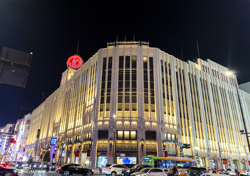 Shopping in Shinjuku: A Complete Guide to Isetan, Takashimaya, and Lumine