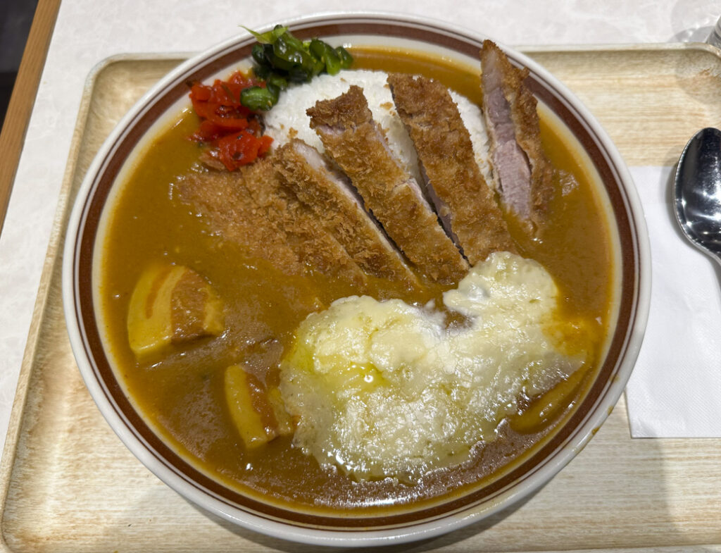 The Ultimate Shinjuku Food Guide: Must-Try Restaurants and Dishes for Visitors