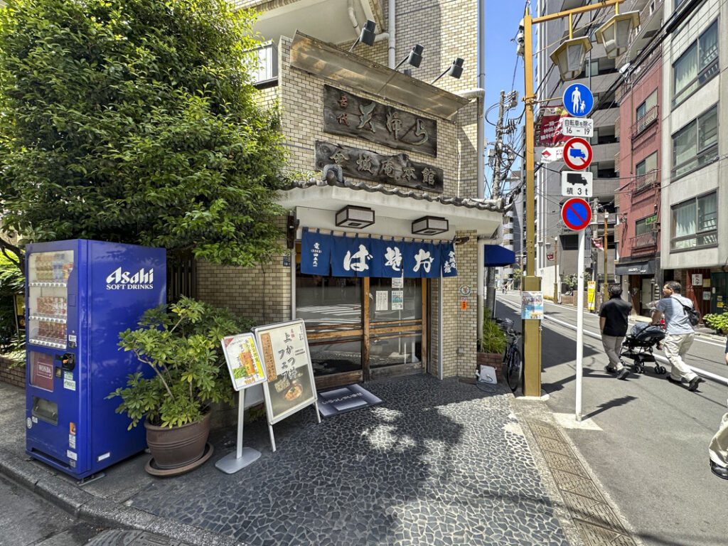 Where to Eat Soba and Udon in Shinjuku: 4 Must-Visit Shops