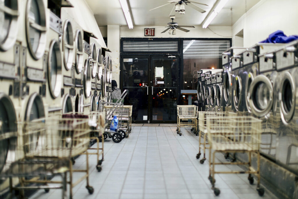 Shinjuku Coin Laundries: A Practical Guide for Travelers