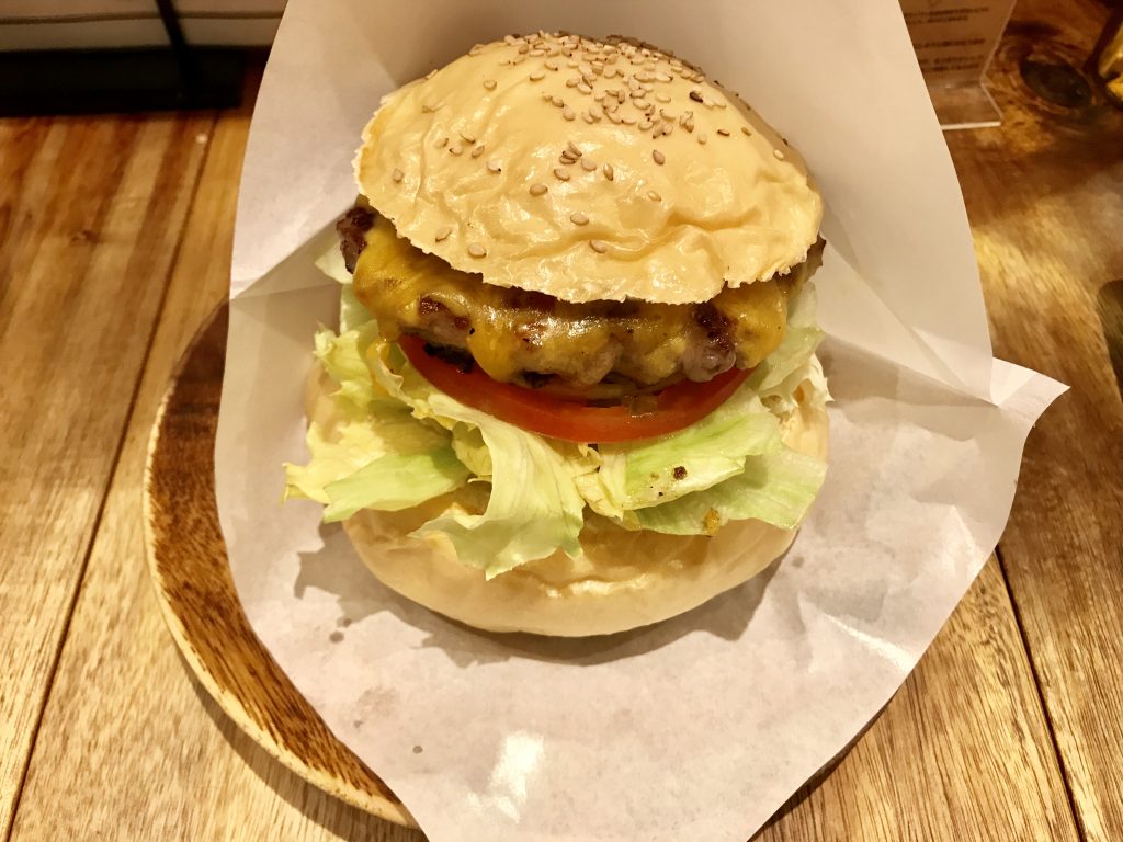 Best Hamburgers in Shinjuku: 8 Must-Try Spots for 2025