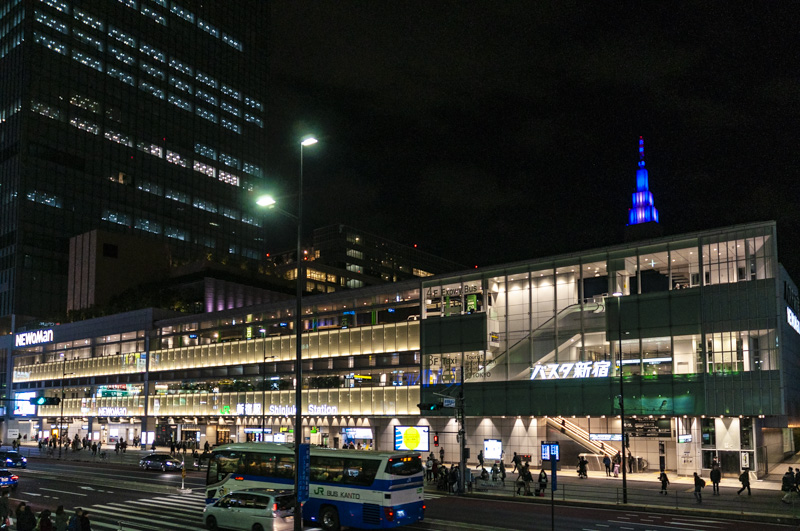 A Complete Shinjuku South Exit Travel Guide: Gateway to Shopping and Travel