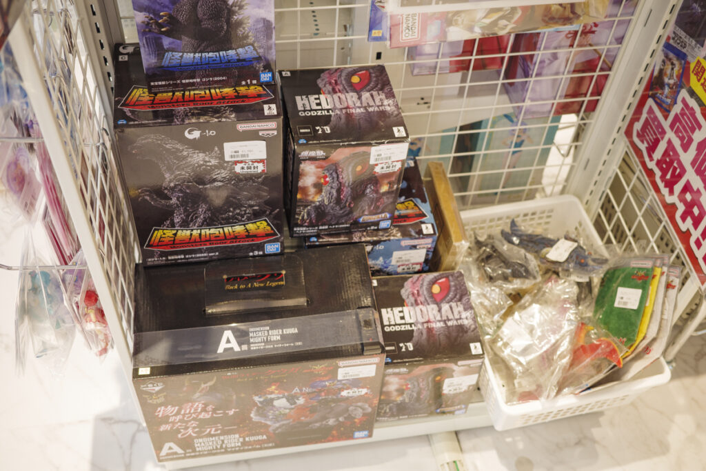 Experience Godzilla in Shinjuku: Top 5 Spots to Visit in Tokyo’s Monster City