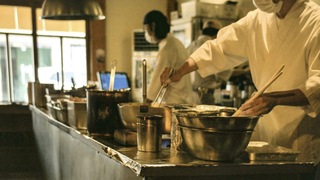 Best Tempura Restaurants in Shinjuku: 3 Places to Savor Japan’s Crispy Tradition