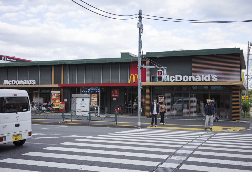 Top 5 Hamburger Chains in Shinjuku – Including Japan’s Original Favorites
