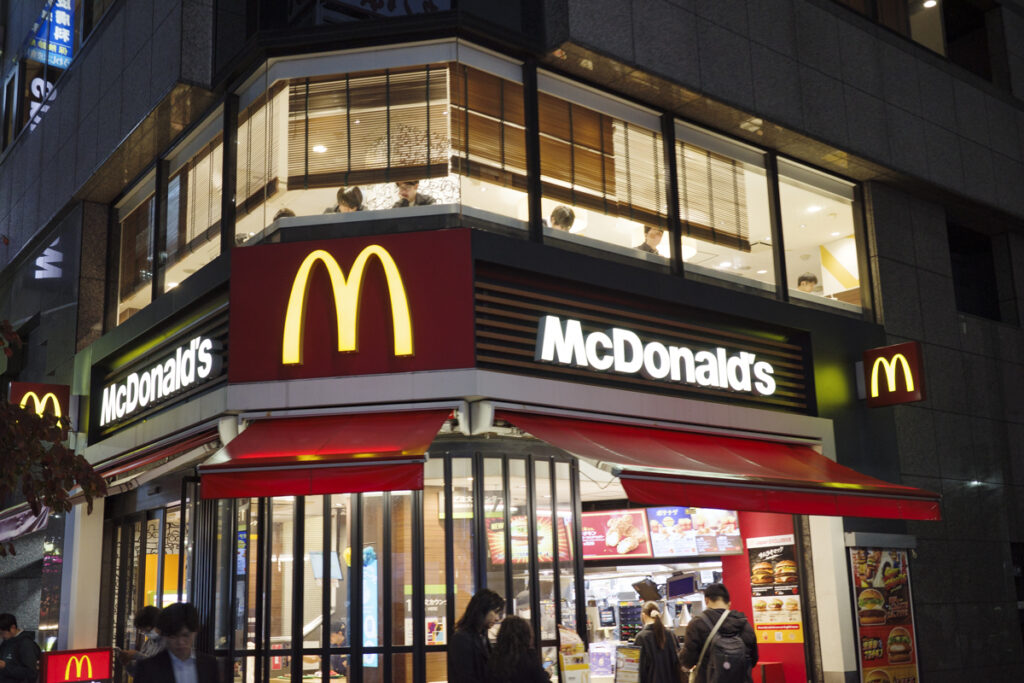 Top 5 Hamburger Chains in Shinjuku – Including Japan’s Original Favorites