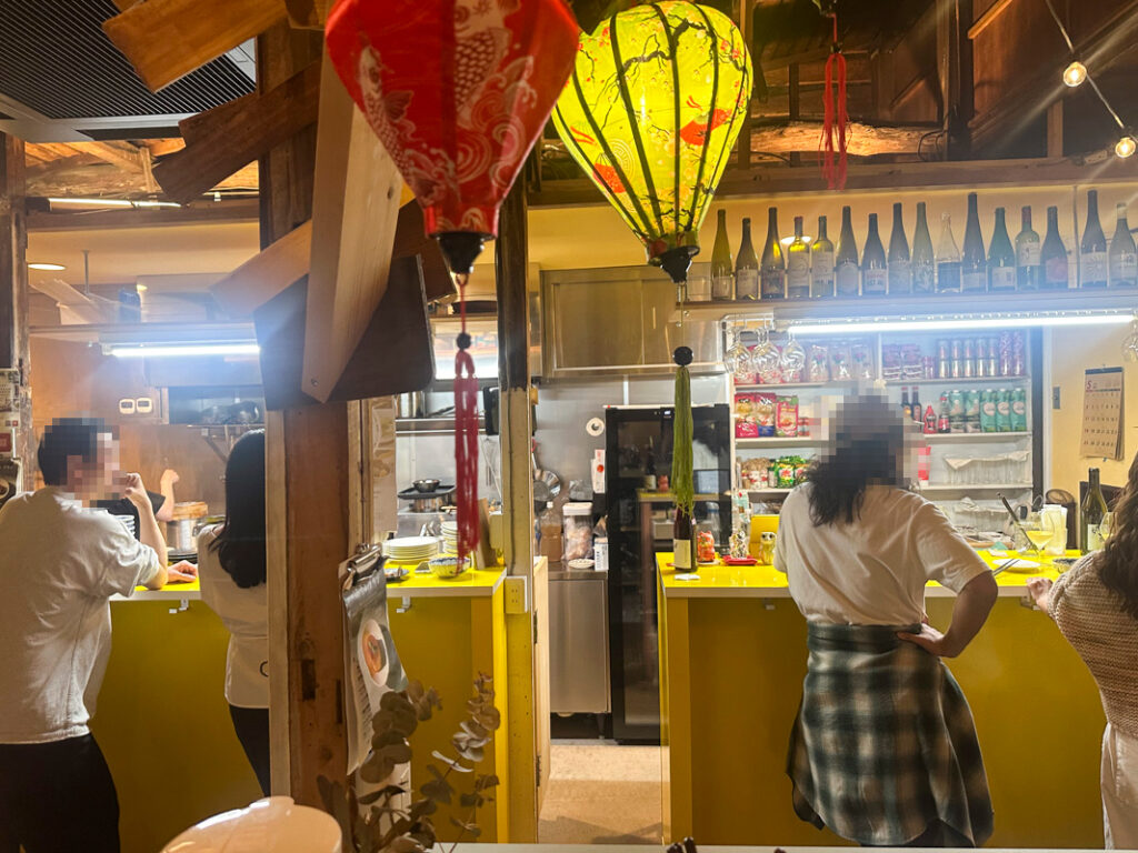 Best Standing Bars in Shinjuku (Curated Picks, 2025 Edition)