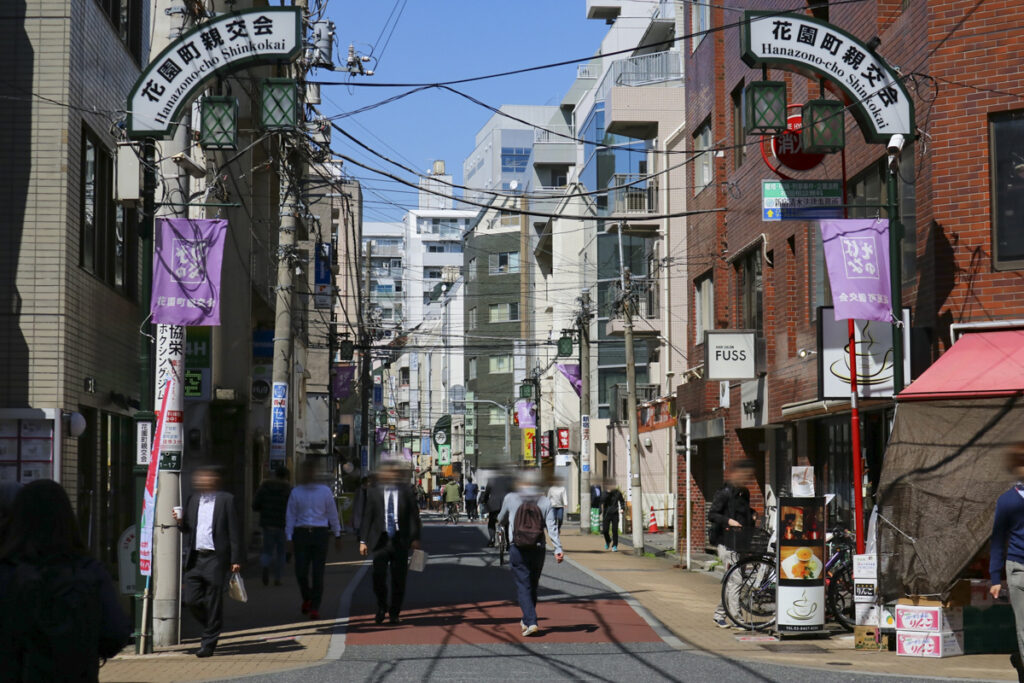 A Complete Shinjuku Gyoenmae Travel Guide: Tokyo’s Urban Oasis