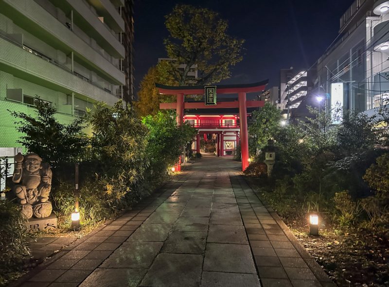 Shinjuku Yamanote Seven Lucky Gods Pilgrimage: A Complete Guide to the 7 Shrines and Temples