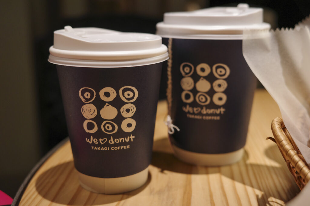 Kagurazaka Cafe: Fresh Donut Specialty Shop we♡donut Kagurazaka