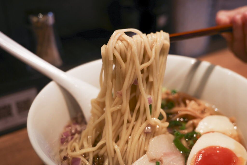 Mitaba Labo: Rich Oyster Paitan Ramen & Clear Chicken Soba in Akebonobashi, Shinjuku