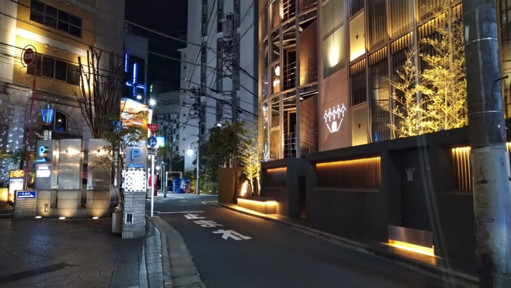 Love Hotels in Shinjuku: Purpose, Culture, and How They Differ from City Hotels
