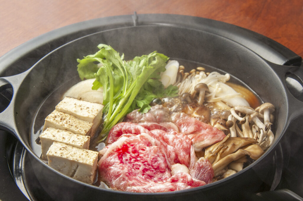 Shinjuku Sukiyaki Guide: What Sukiyaki Is and Where to Eat It