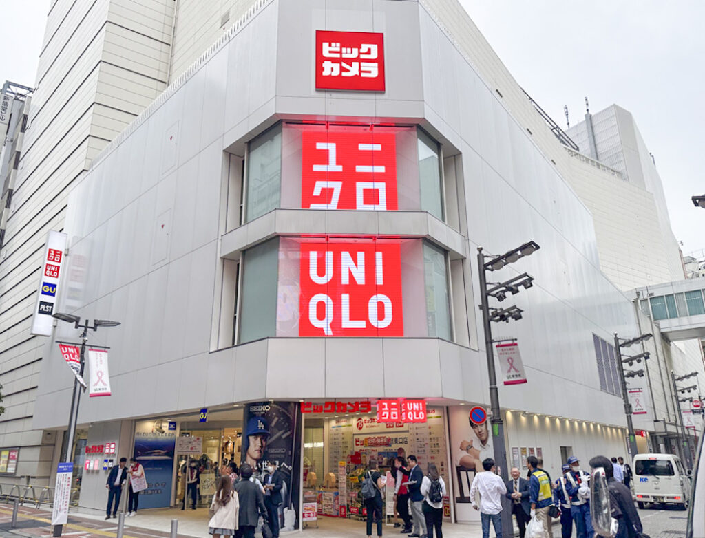Shinjuku Electronics Stores Guide: 4 Major Electronics Retailers Near Shinjuku Station
