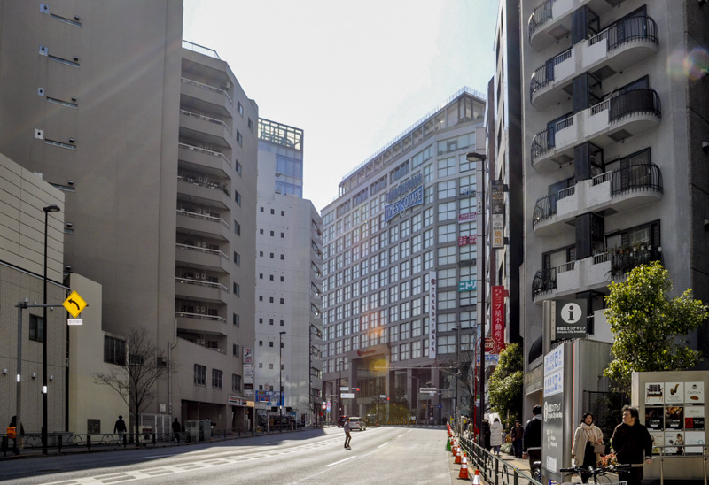 Shinjuku Takashimaya Guide: Shops, Restaurants, and Food Hall at a Major Department Store