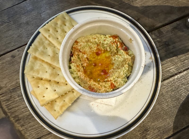 Shinjuku Gyoenmae Beer Pub: HIGHBURY -THE HOME OF BEER-